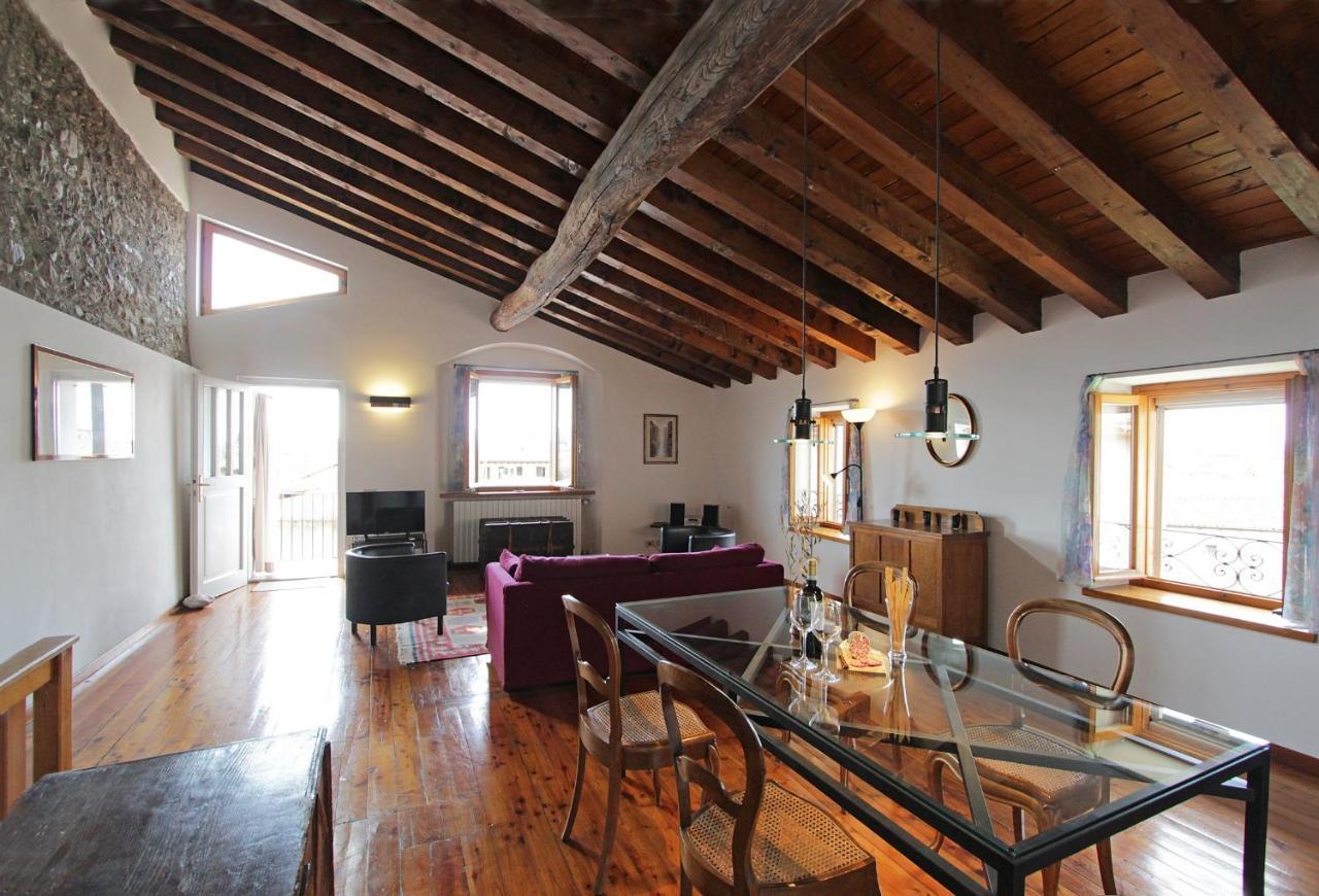 Casa Marsilva - Holiday Apartment With Roof Terrace, Near The Lake Toscolano Maderno Exterior photo